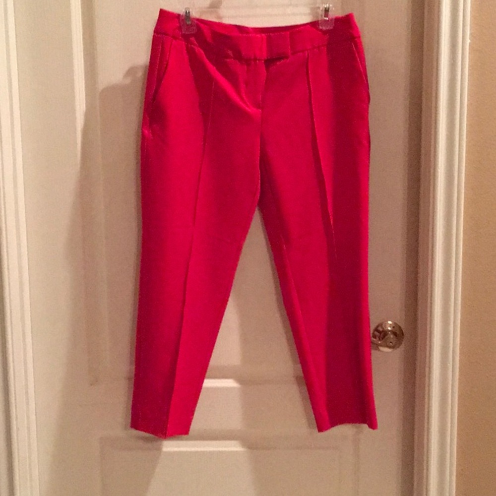 Modern Fit Slim a Leg Slacks